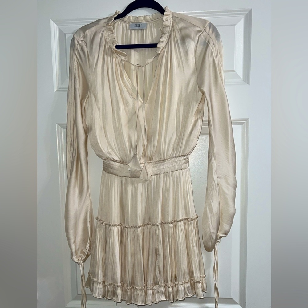 Reset By Jane champagne silky long sleeve dress
